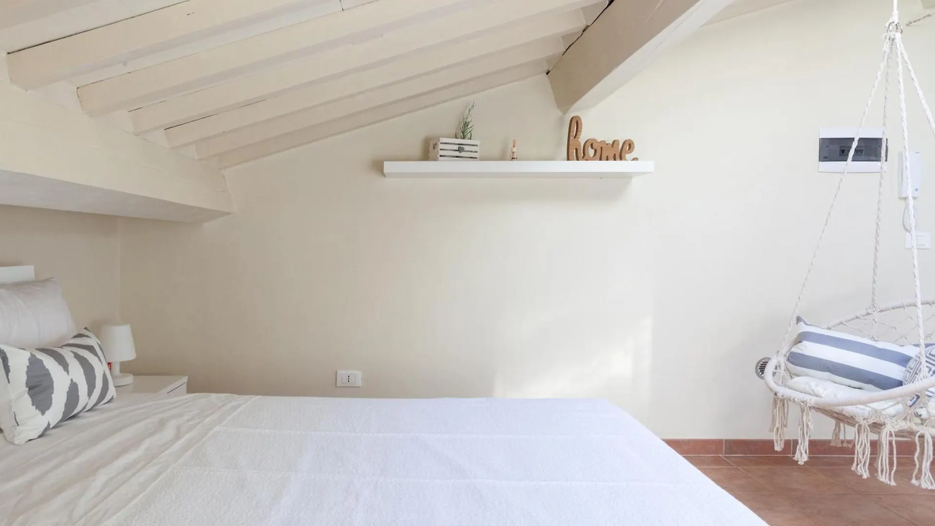 Apartmán White Attic Lucca