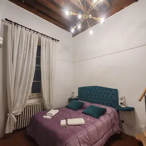 Corte Aranci E Corte Pini Deluxe In Historic Center Of Appartamento