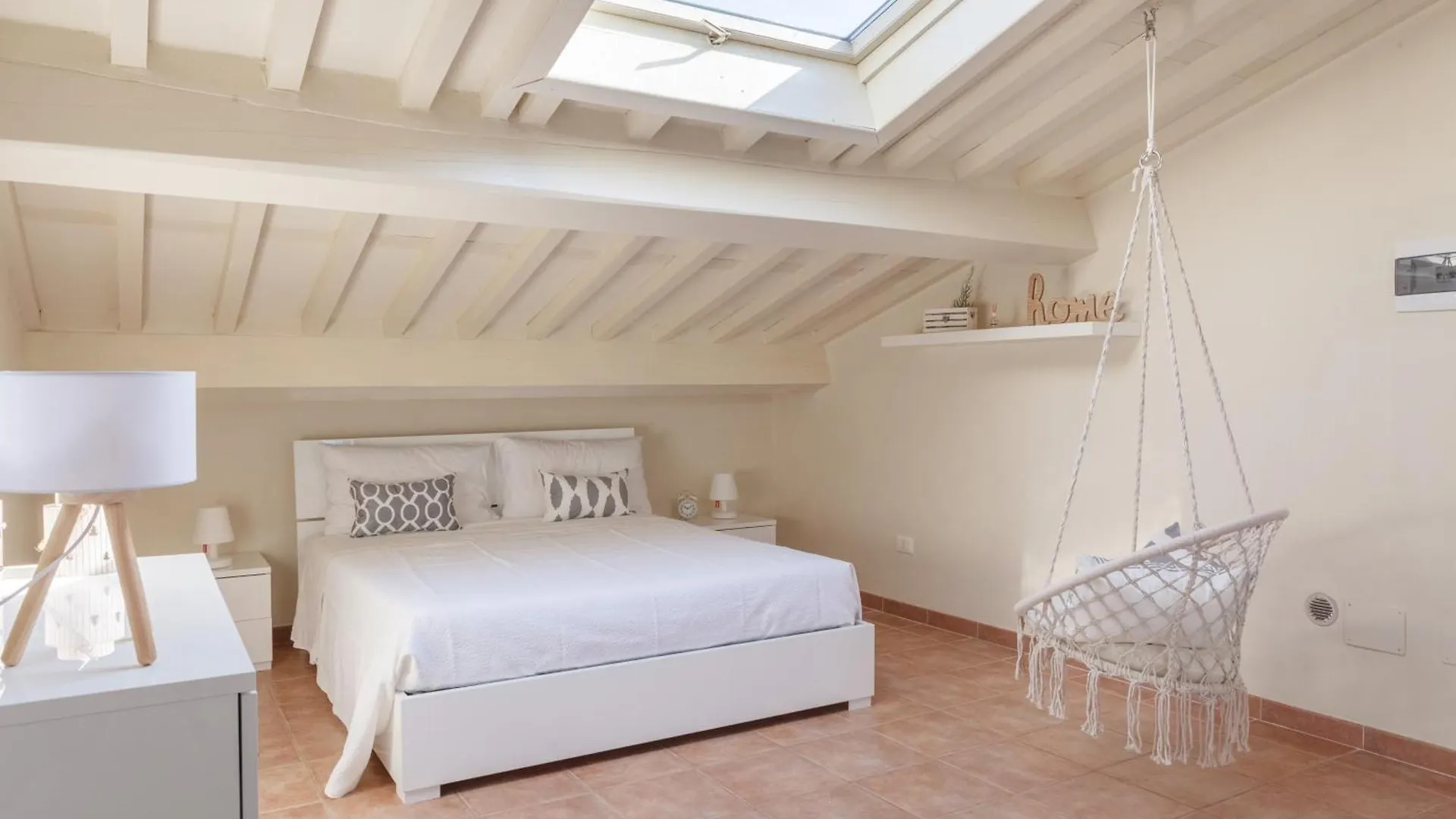Appartamento White Attic Lucca 0*,